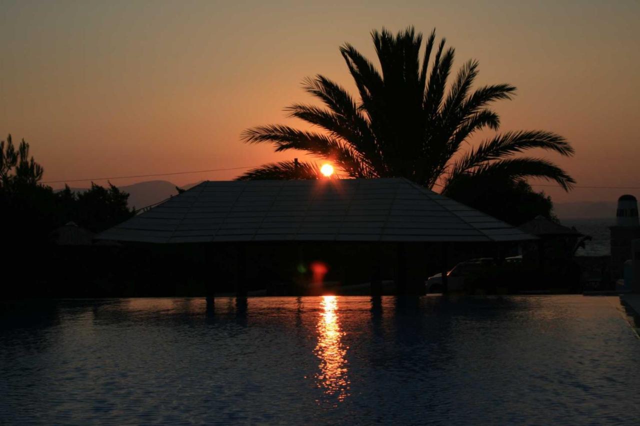 Villa Faros Small Hotel & Restaurant Aliko Beach Exterior photo
